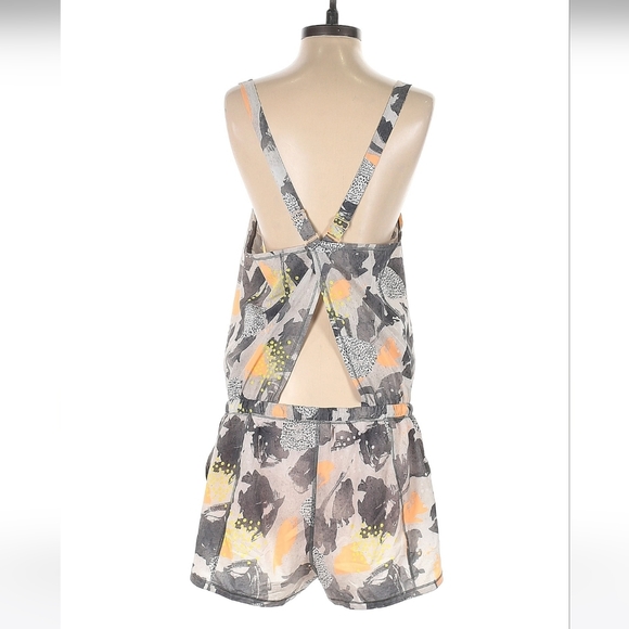 Lululemon runsie / romper - Picture 2 of 9